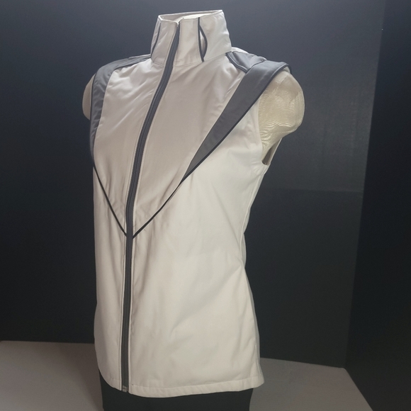 Calloway Women's XS Golf Vest Opti Dry Zipper Sleeveless Lightweight Nylon White - Picture 3 of 16